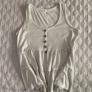 Women’s flowy Tank top